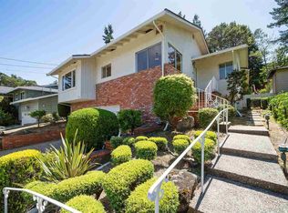 2121 Trafalgar Pl, Oakland, CA