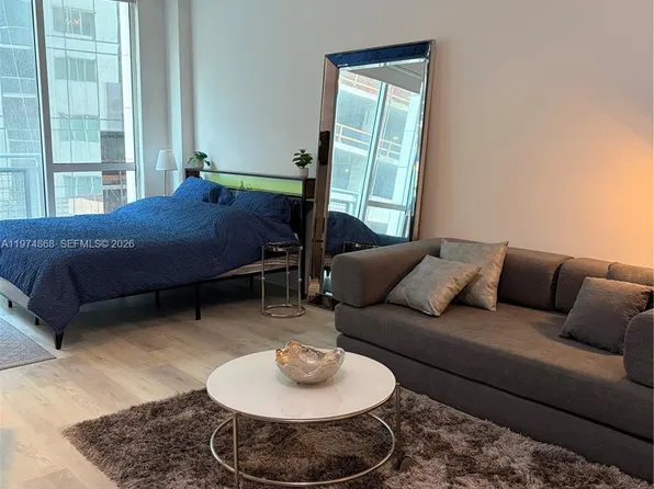 244 Biscayne Blvd, Miami, FL