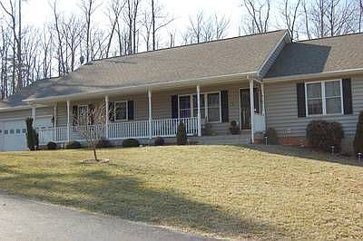 1st image of 18147 Albert Dr