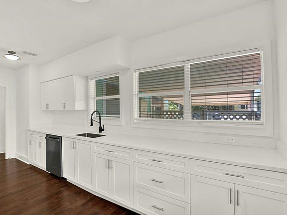 5th image of 1614 N Osceola Ave