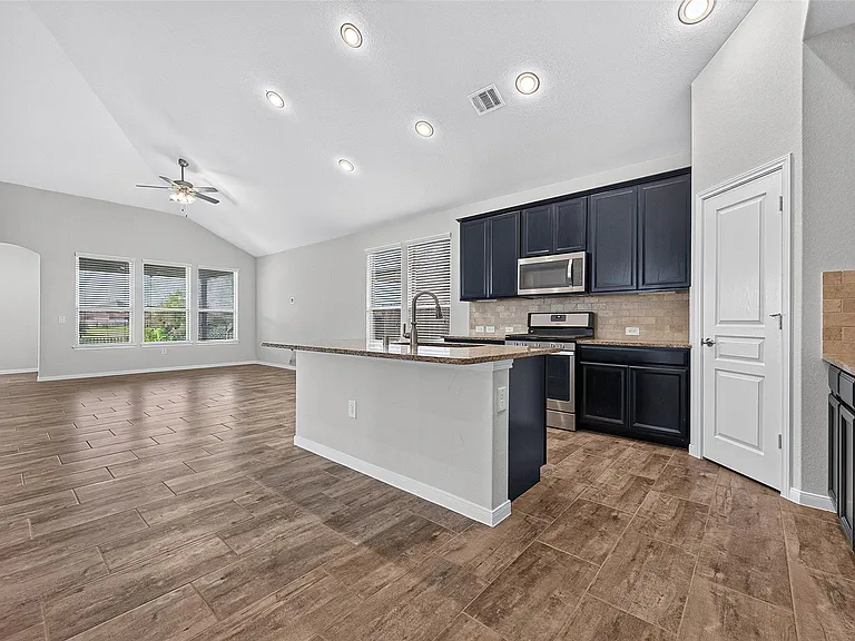 24603 Royal Pike Dr — Photo 16