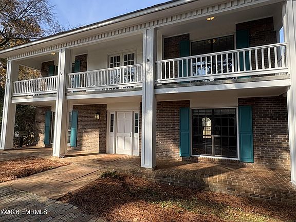 2nd image of 1200 Fairview Cir