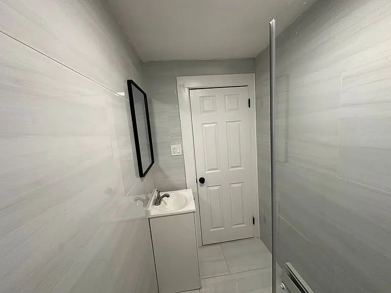 63 Whitmore St #1W — Photo 23