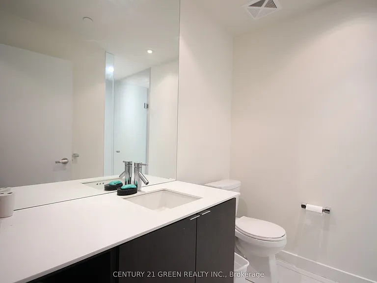 5025 Harvard Rd #109 — Photo 17