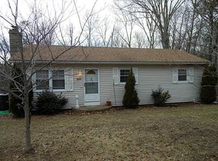 263 Rockland Rd, Scituate, RI 02857