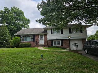 215 Penn Ave, Souderton, PA 18964