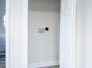 2325 Mountain Brook Dr #B, Charlottesville, VA 22902