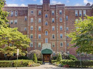 270 Bronxville Road #B3, Yonkers, NY 10708