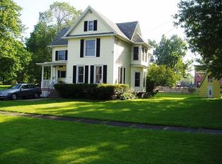380 S James St, Cape Vincent, NY 13618