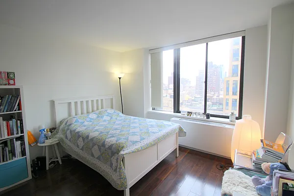 Rented by Nest Seekers International | media 23