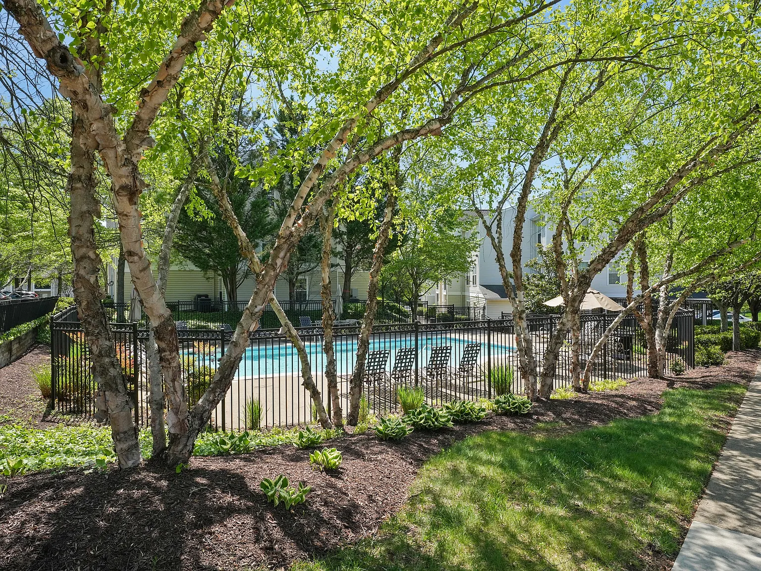 Glen Ridge Commons Apartments — Photo 1