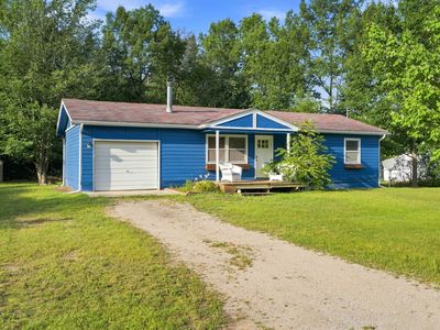 6852 Pembrook Ave, Indian River, MI, 49749