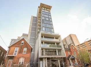 224 Lyon St N #1002, Ottawa, ON K1R 0C1