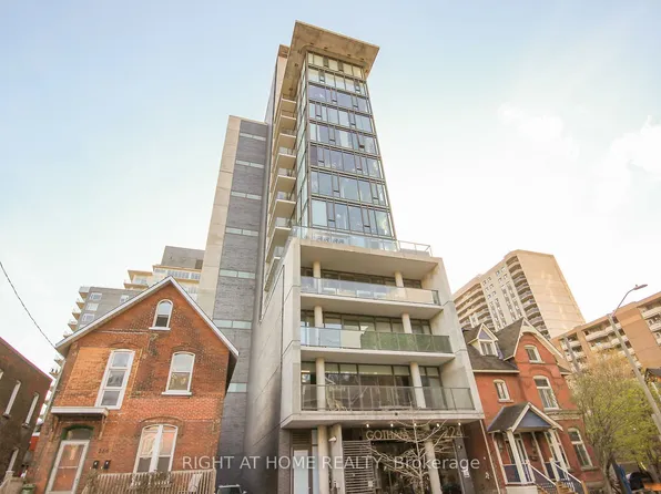 224 Lyon St N, Ottawa, ON