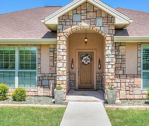 4th image of 6018 Terlingua St