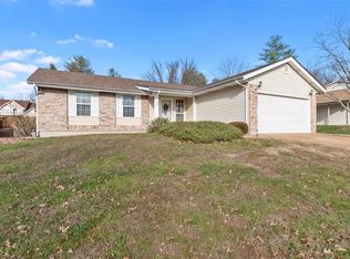 421 Talbert Ct, Ballwin, MO 63021