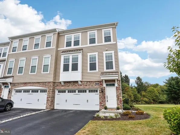 23 Lila Ln, Downingtown, PA 19335