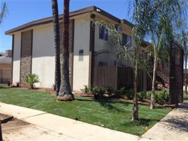 2nd image of 1340 E San Bruno Ave