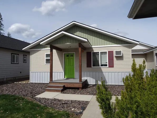 32 Cottage Ave, Priest River, ID 83856