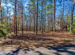 10 Perfecto Cir, Hot Springs Village, AR 71909