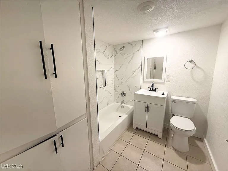 2030 Sunrise Ave #2 — Photo 10