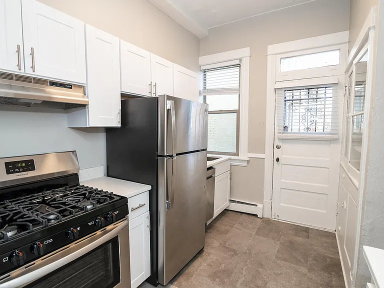 Ogden Park Townhomes — Photo 22