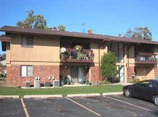 721 W Grange Ave, Milwaukee, WI 53221
