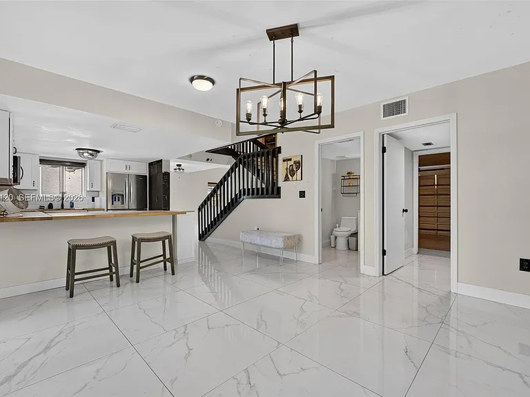 15602 SW 109th Ter — Photo 10