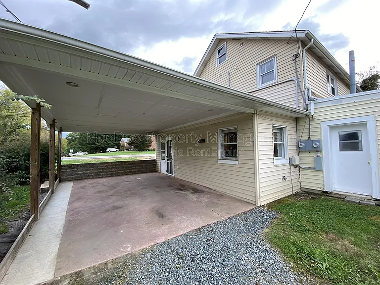601 Forbes St — Photo 28