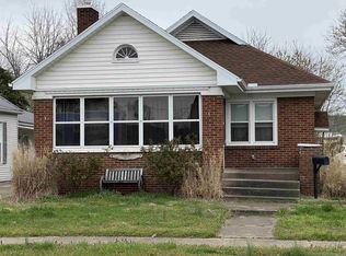 321 N 3rd St, Boonville, IN 47601