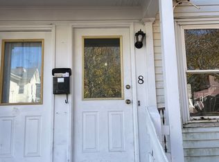 8 Hudson St, Bangor, ME 04401