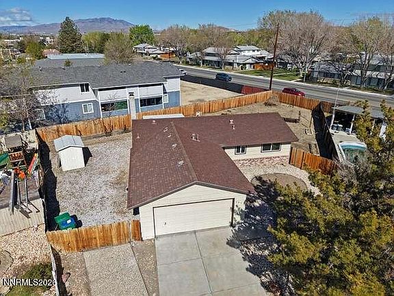 3rd image of 791 Rancho Via Dr