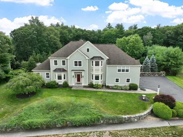58 Pheasant Brook Rd, North Andover, MA 01845