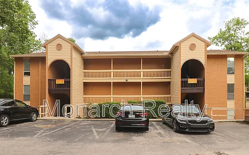 1810 NW 23rd Blvd Photo 1