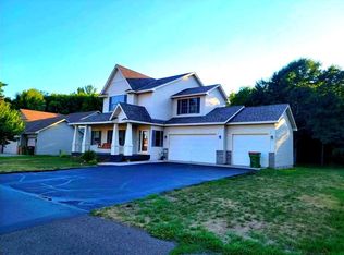 25810 19th St W, Zimmerman, MN 55398