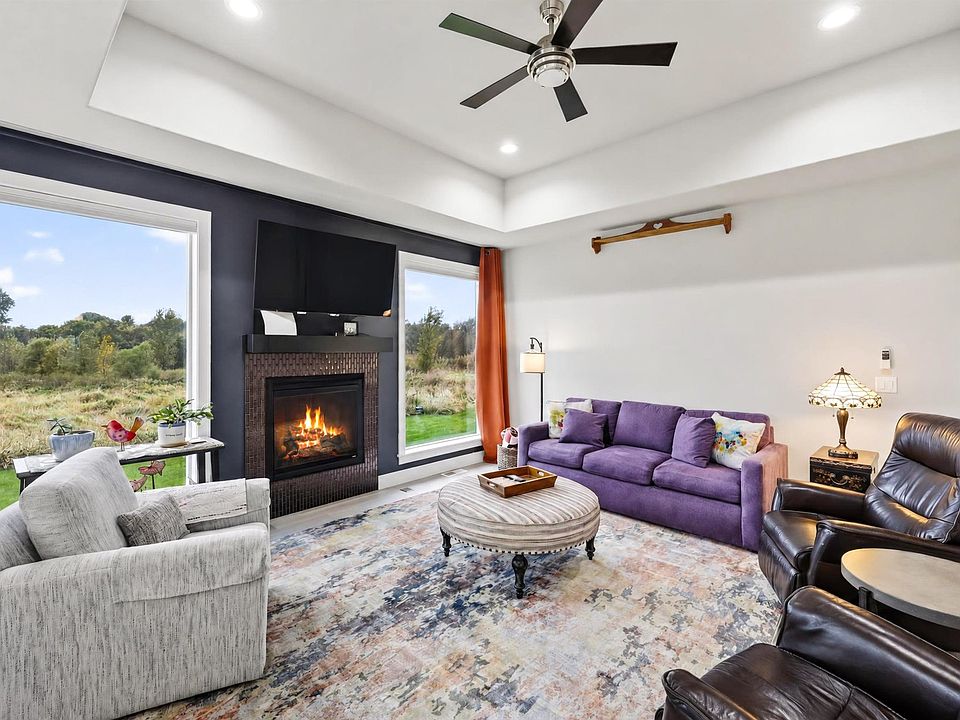 1st image of 142 N Legacy Way