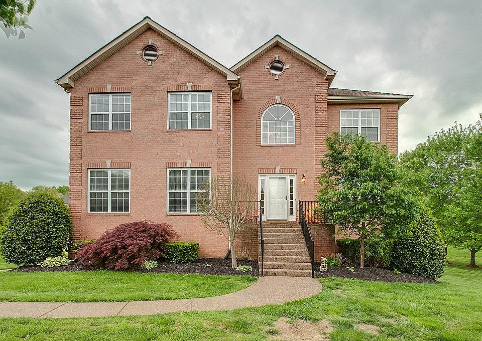 1st image of 7203 Knottingham Dr