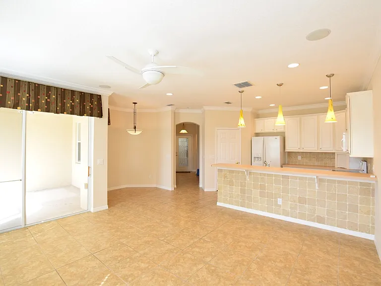 1224 Travertine Ter — Photo 7
