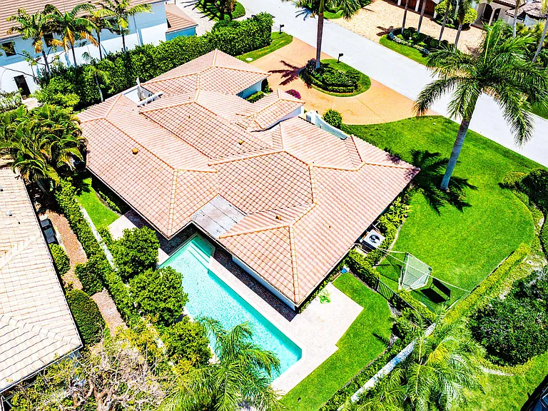 1251 Thatch Palm Dr — Photo 40