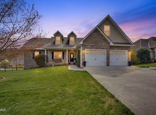 121 Springwinds Loop, Johnson City, TN 37601