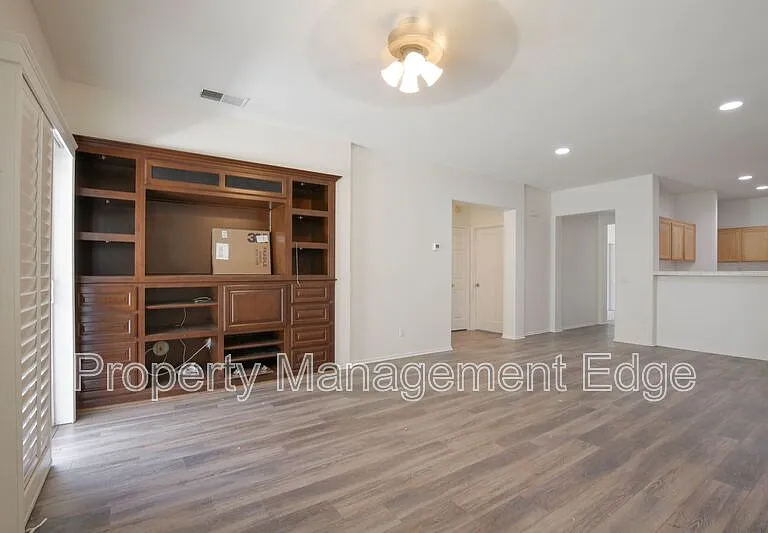29419 Obsidian Ct — Photo 20