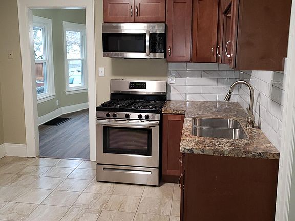 2nd image of 73 Duerstein St #Up