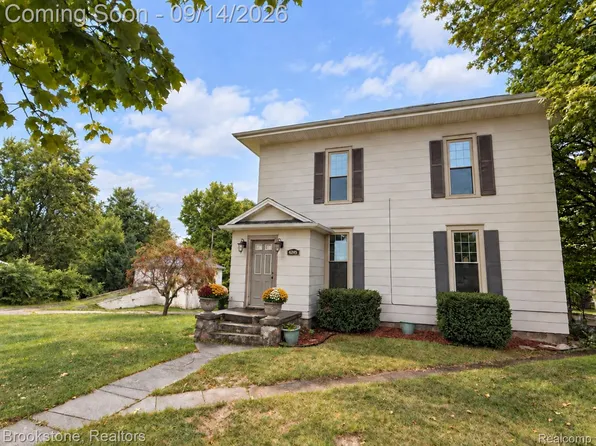 6245 Fulton St, Mayville, MI 48744