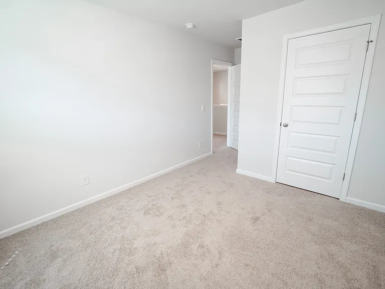 112 Red Admiral Ln — Photo 29