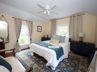 142 S Elm St, Wallingford, CT 06492
