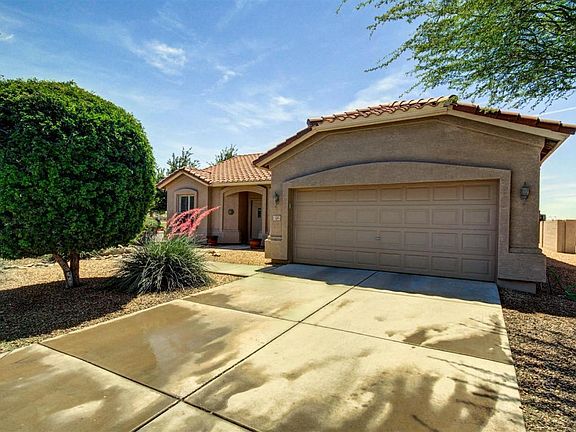 2nd image of 1241 E Torrey Pines Ln