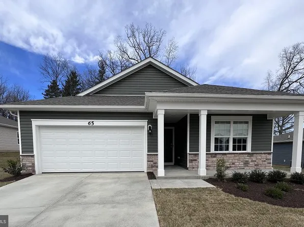 49 Call Ct, Martinsburg, WV 25403