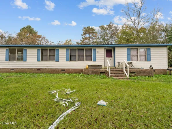 10220 Sanders Road, Laurinburg, NC 28352