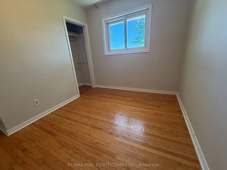 11580 Britannia Rd — Photo 17