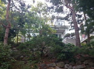 1913 6th Ave W, Seattle, WA 98119